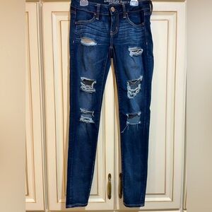 American Eagle Jeans size 2- gently used